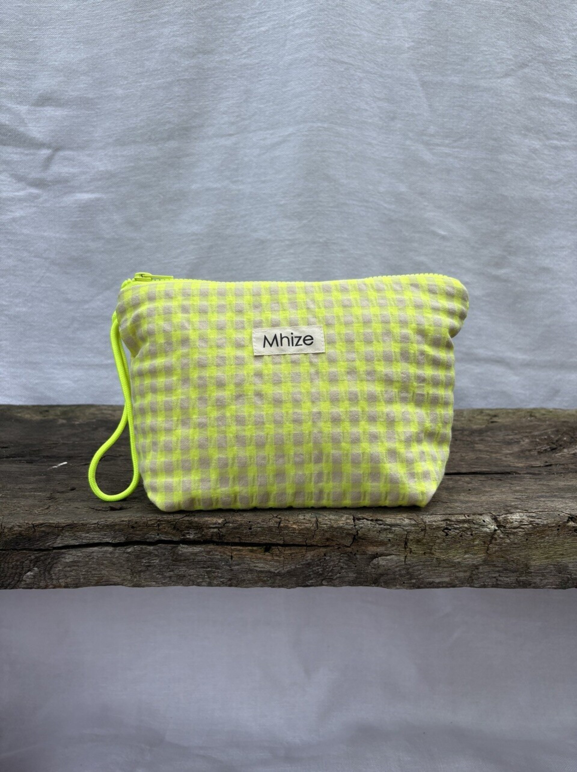 Vichy Flúor Amarillo - 2